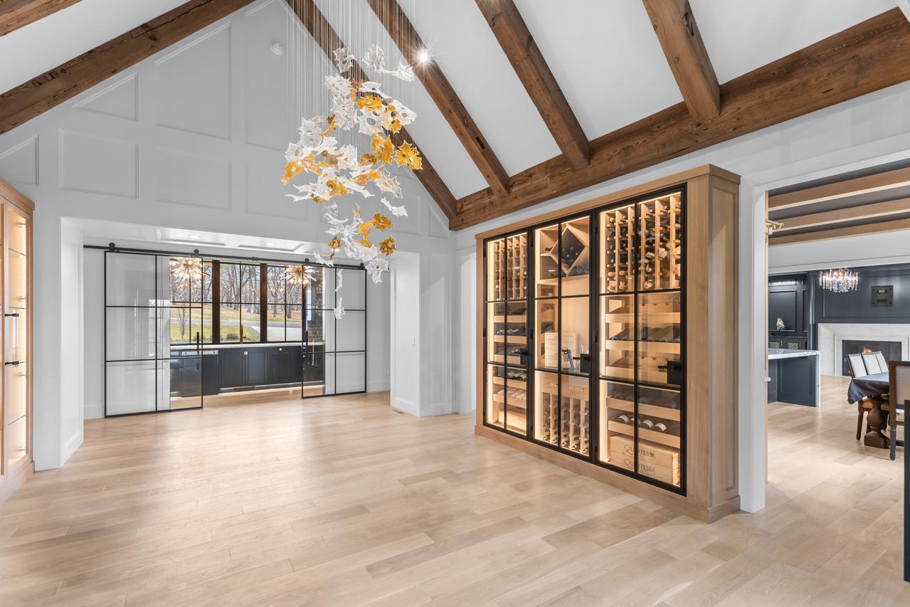 Orono, Minnesota, 55391, United States, 6 Bedrooms Bedrooms, ,3 BathroomsBathrooms,Residential,For Sale,2000639