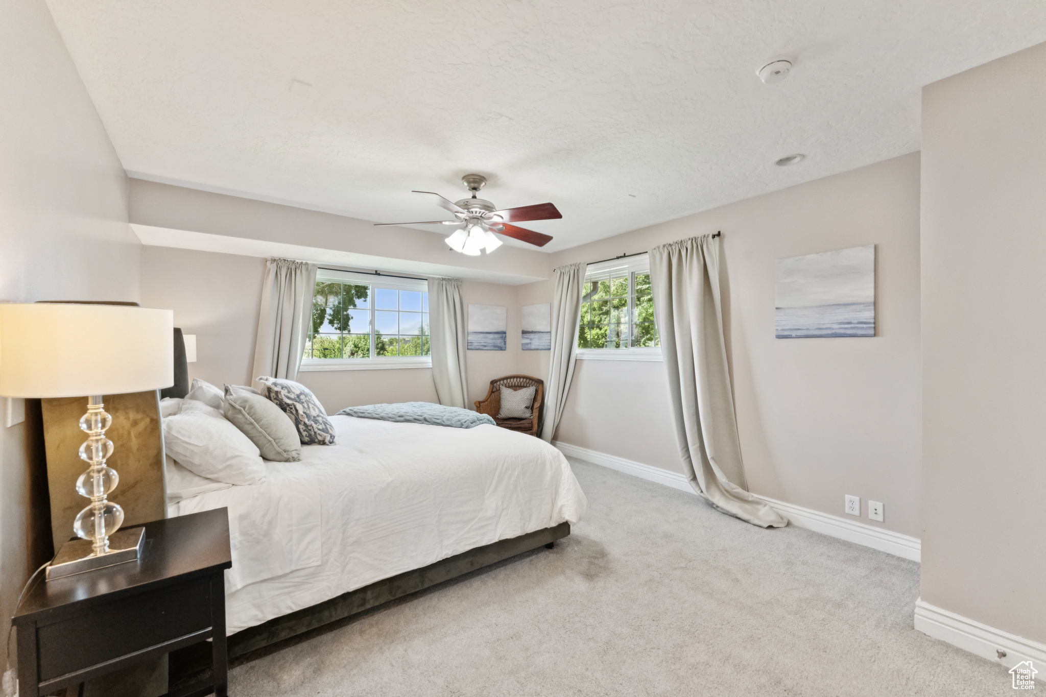 Draper, Utah, 84020, United States, 6 Bedrooms Bedrooms, ,4 BathroomsBathrooms,Residential,For Sale,1848551