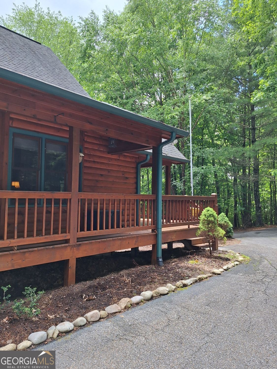 Morganton, Georgia, 30560, United States, 4 Bedrooms Bedrooms, ,4 BathroomsBathrooms,Residential,For Sale,1859074