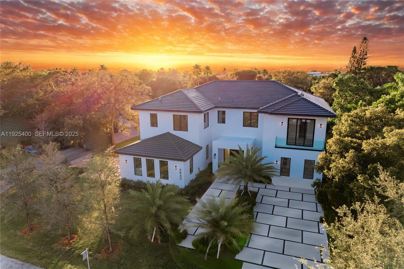 Pinecrest, Florida, 33156, United States, 6 Bedrooms Bedrooms, ,8 BathroomsBathrooms,Residential,For Sale,2003369