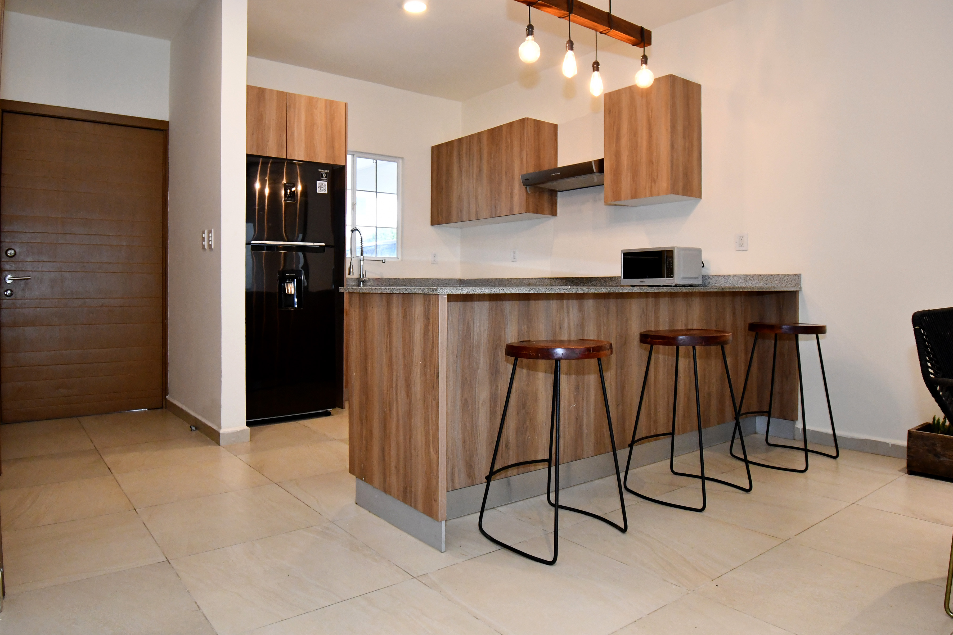  Modern Three-Bedroom Home in Selvanova Coto 3B - 物件實景
