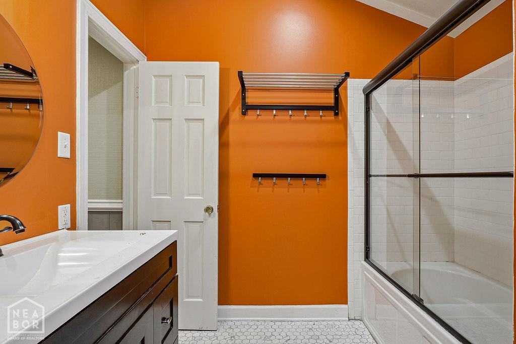 Jonesboro, Arkansas, 72401, United States, 4 Bedrooms Bedrooms, ,3 BathroomsBathrooms,Residential,For Sale,2005969