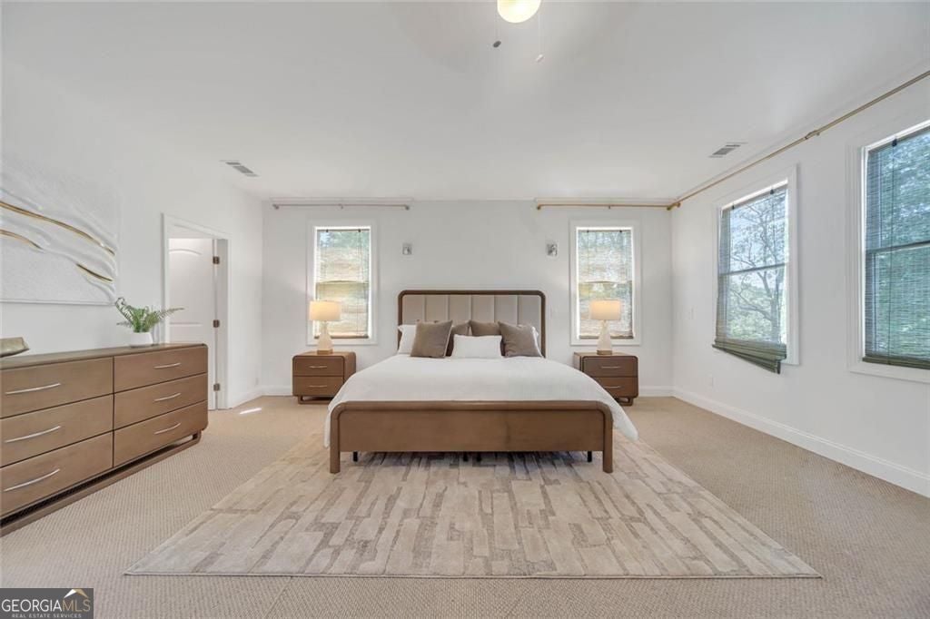 Stone Mountain, Georgia, 30083, United States, 4 Bedrooms Bedrooms, ,4 BathroomsBathrooms,Residential,For Sale,2038047