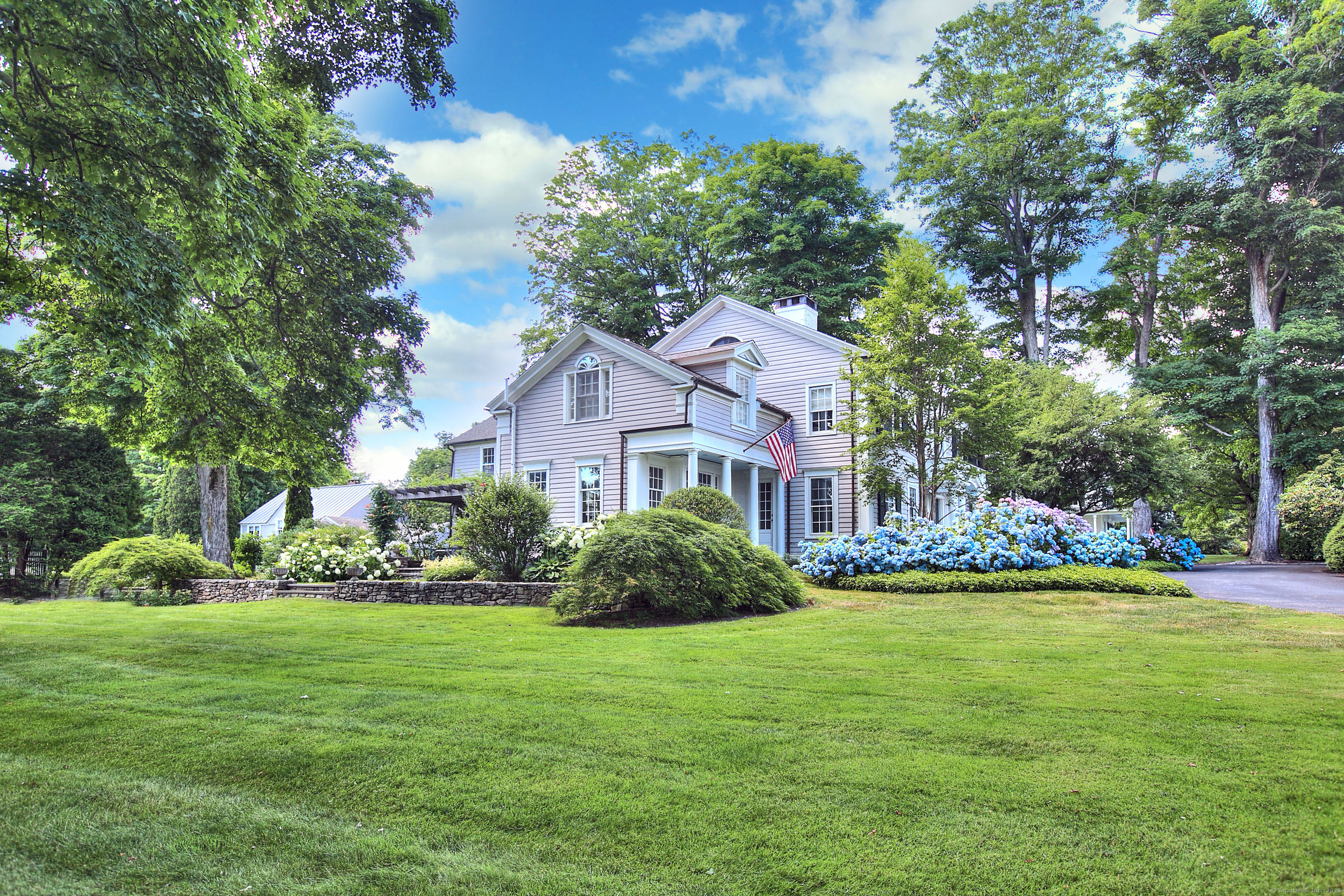 Fairfield, Connecticut, 06824, United States, 5 Bedrooms Bedrooms, ,5 BathroomsBathrooms,Residential,For Sale,1942139