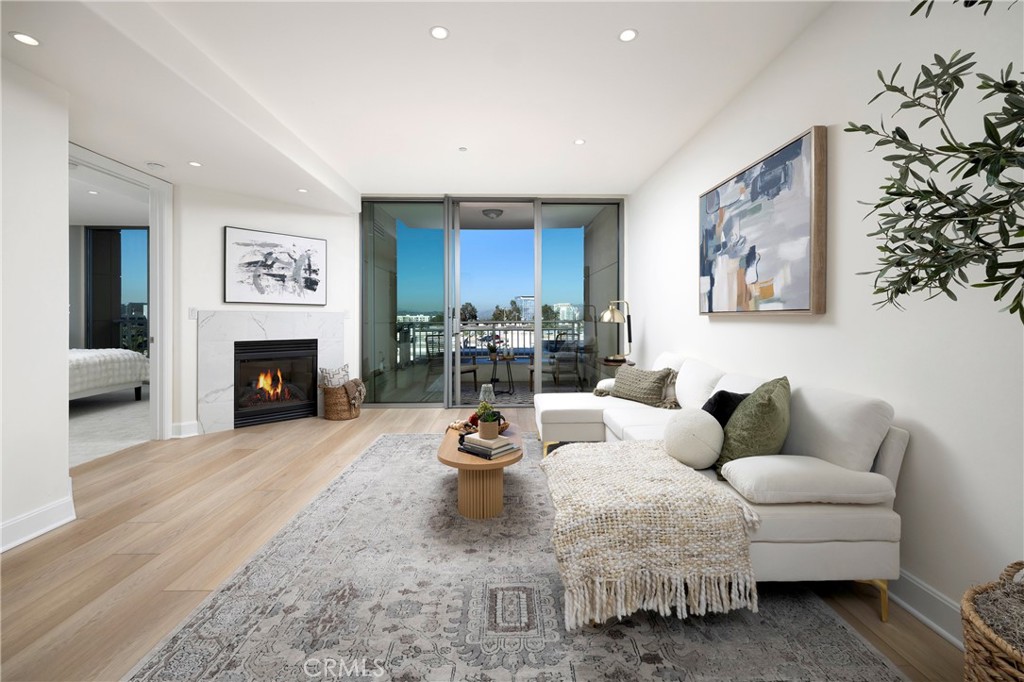 Irvine, California, 92612, United States, 2 Bedrooms Bedrooms, ,2 BathroomsBathrooms,Residential,For Sale,1989675