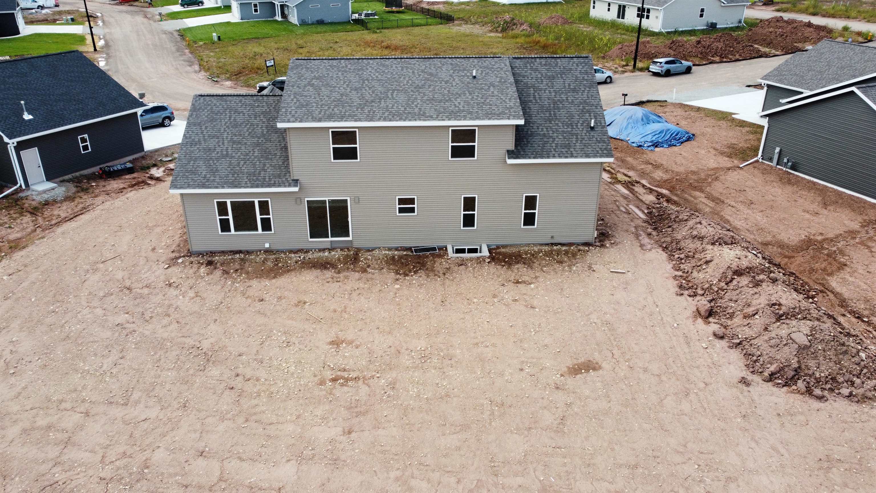 NEENAH, Wisconsin, 54956, United States, 4 Bedrooms Bedrooms, ,3 BathroomsBathrooms,Residential,For Sale,1941791