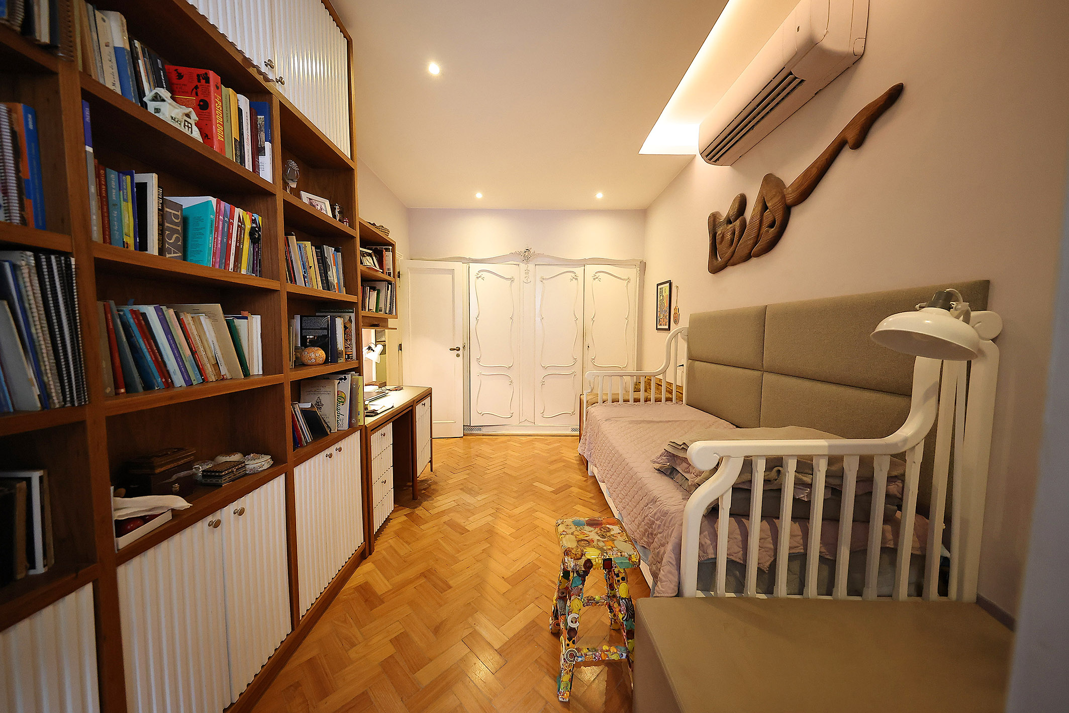  Apartment with Treetop Views on Praça Eugênio Jardim - 物件實景