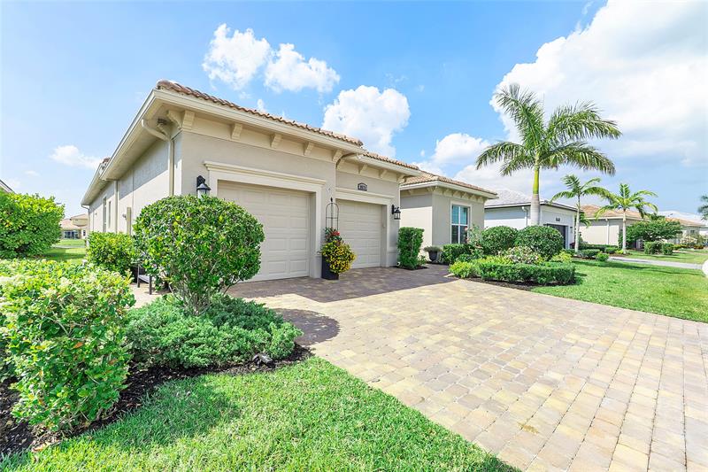 Port St Lucie, Florida, 34987, United States, 3 Bedrooms Bedrooms, ,4 BathroomsBathrooms,Residential,For Sale,1760847
