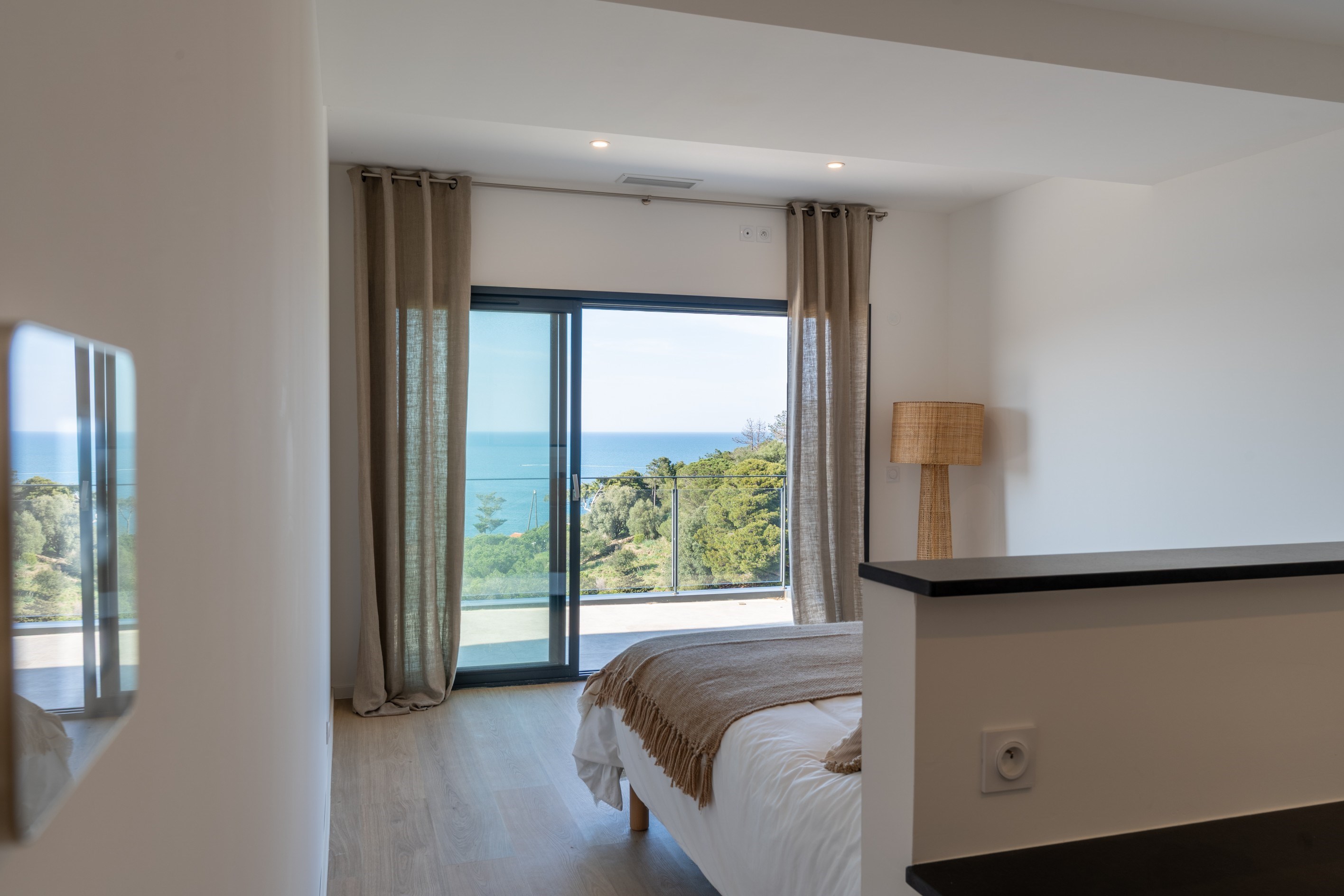  Exceptional Sea-View villa – 220 m² of living space with garage and elevator. - 物件實景