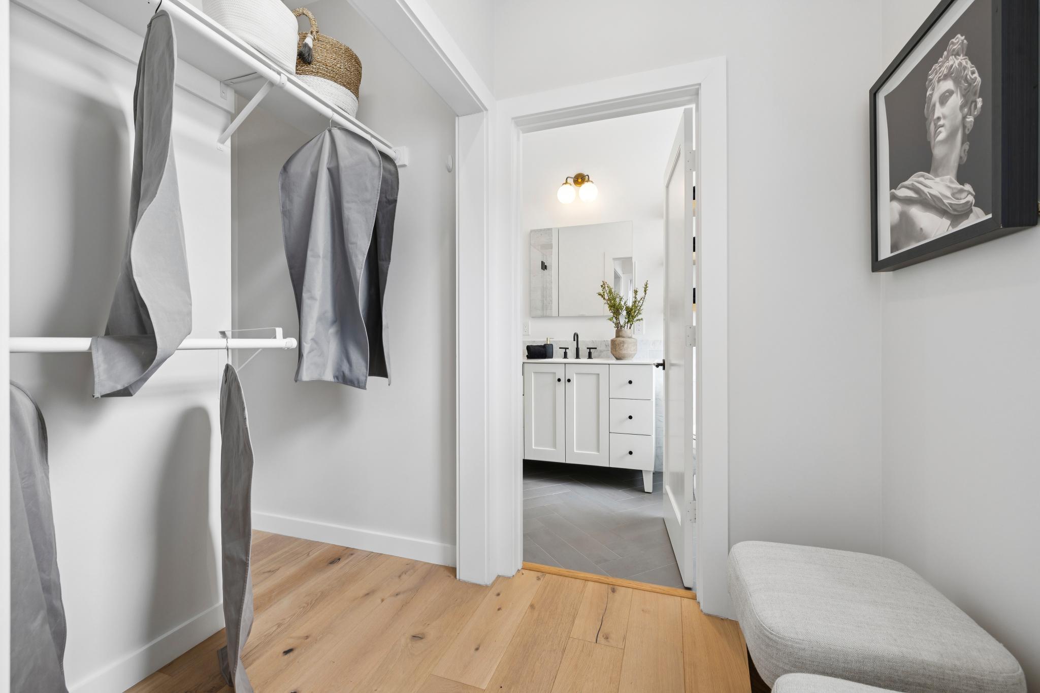  Spectacular top-floor NoPa condominium - 物件實景