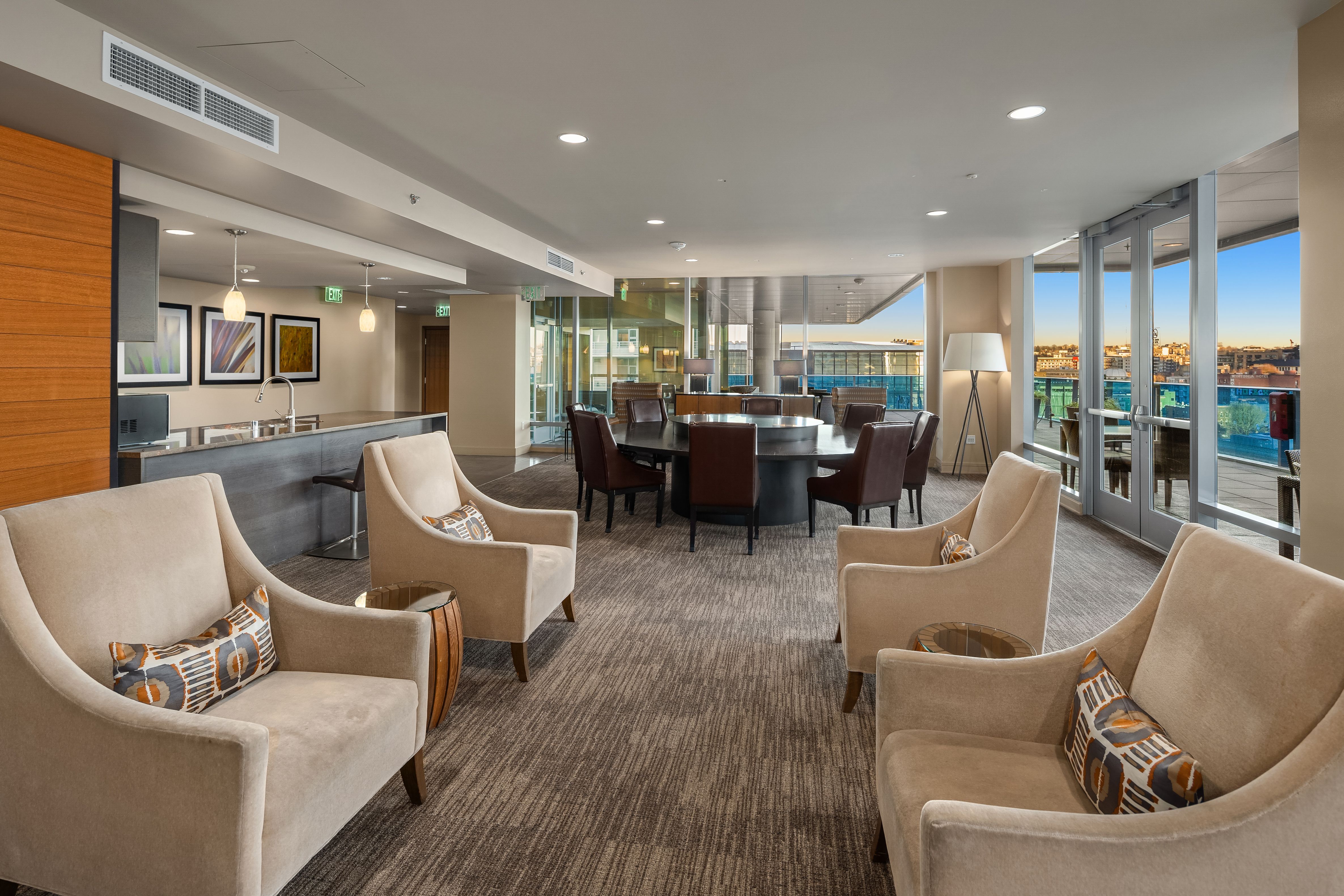  737 Olive Wy Unit #2910, Seattle, WA 98122 - 物件實景