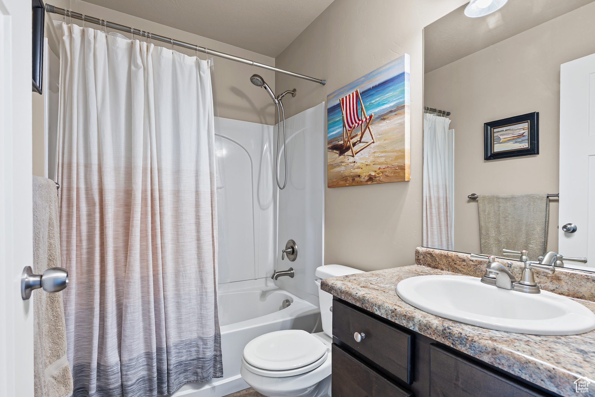 Herriman, Utah, 84096, United States, 4 Bedrooms Bedrooms, ,4 BathroomsBathrooms,Residential,For Sale,1949819