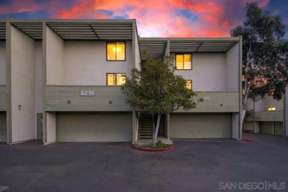 San Diego, California, 92122, United States, 1 Bedroom Bedrooms, ,1 BathroomBathrooms,Residential,For Sale,1991201