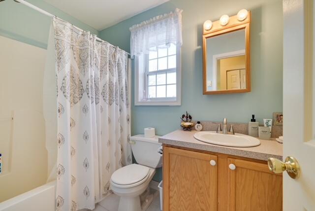 Tobyhanna, Pennsylvania, 18466, United States, 3 Bedrooms Bedrooms, ,3 BathroomsBathrooms,Residential,For Sale,1887913