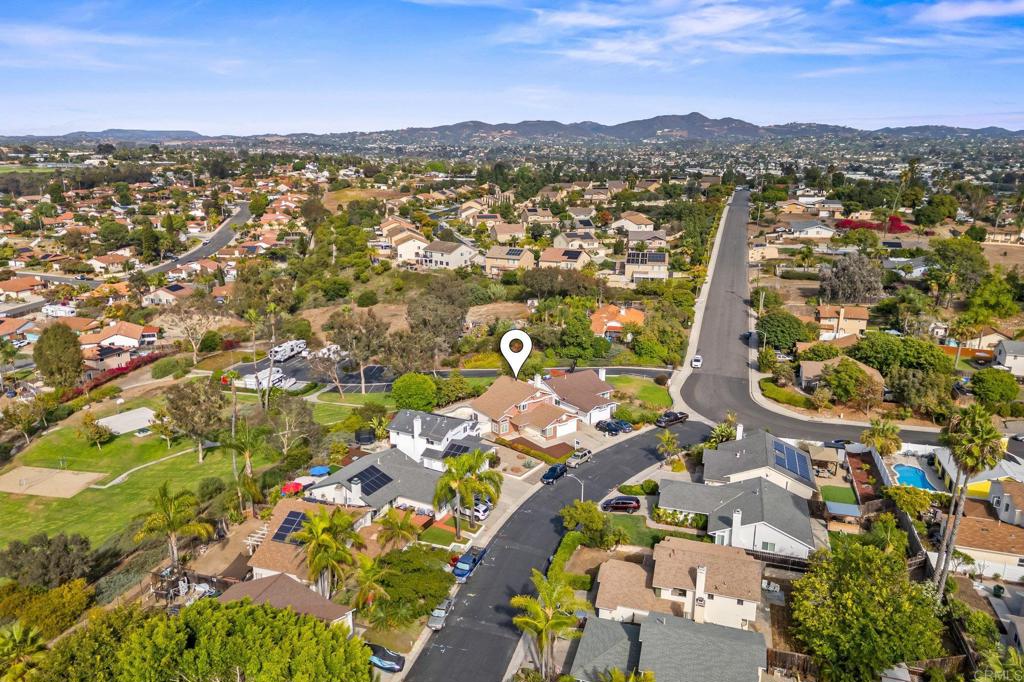 Vista, California, 92083, United States, 3 Bedrooms Bedrooms, ,3 BathroomsBathrooms,Residential,For Sale,1960521