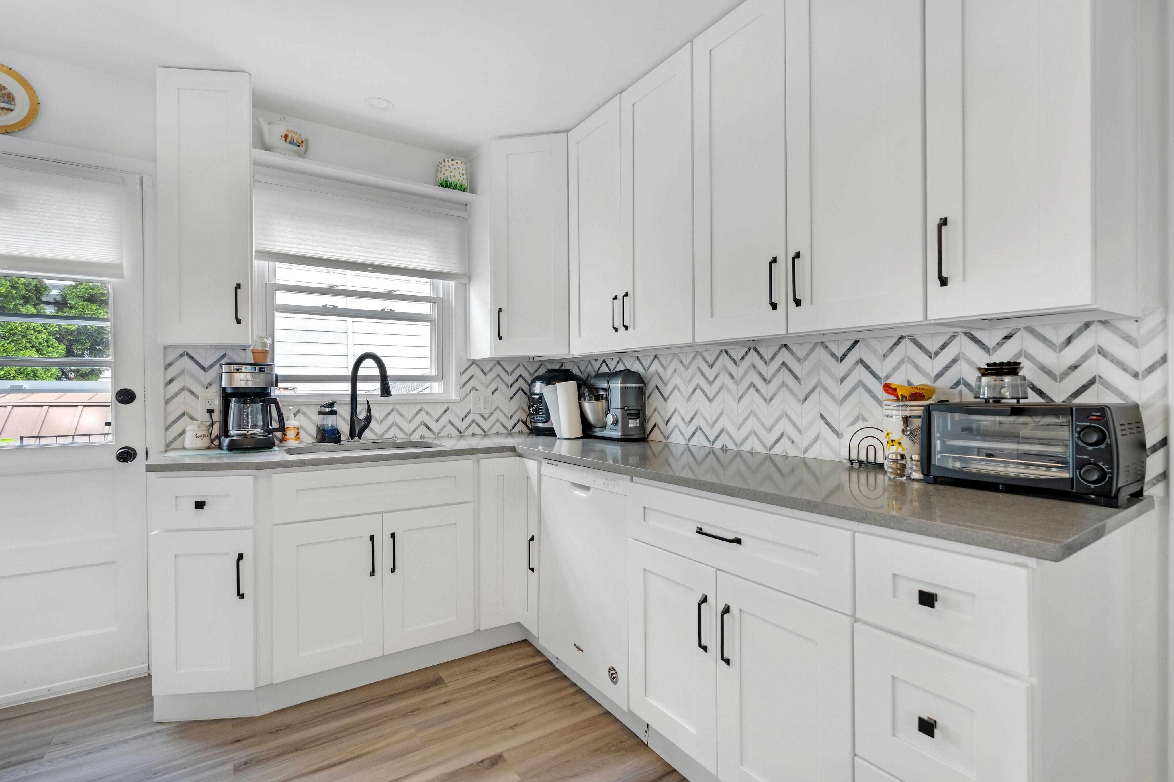  51 East 14th Street, Bayonne, NJ 07002 - 物件實景