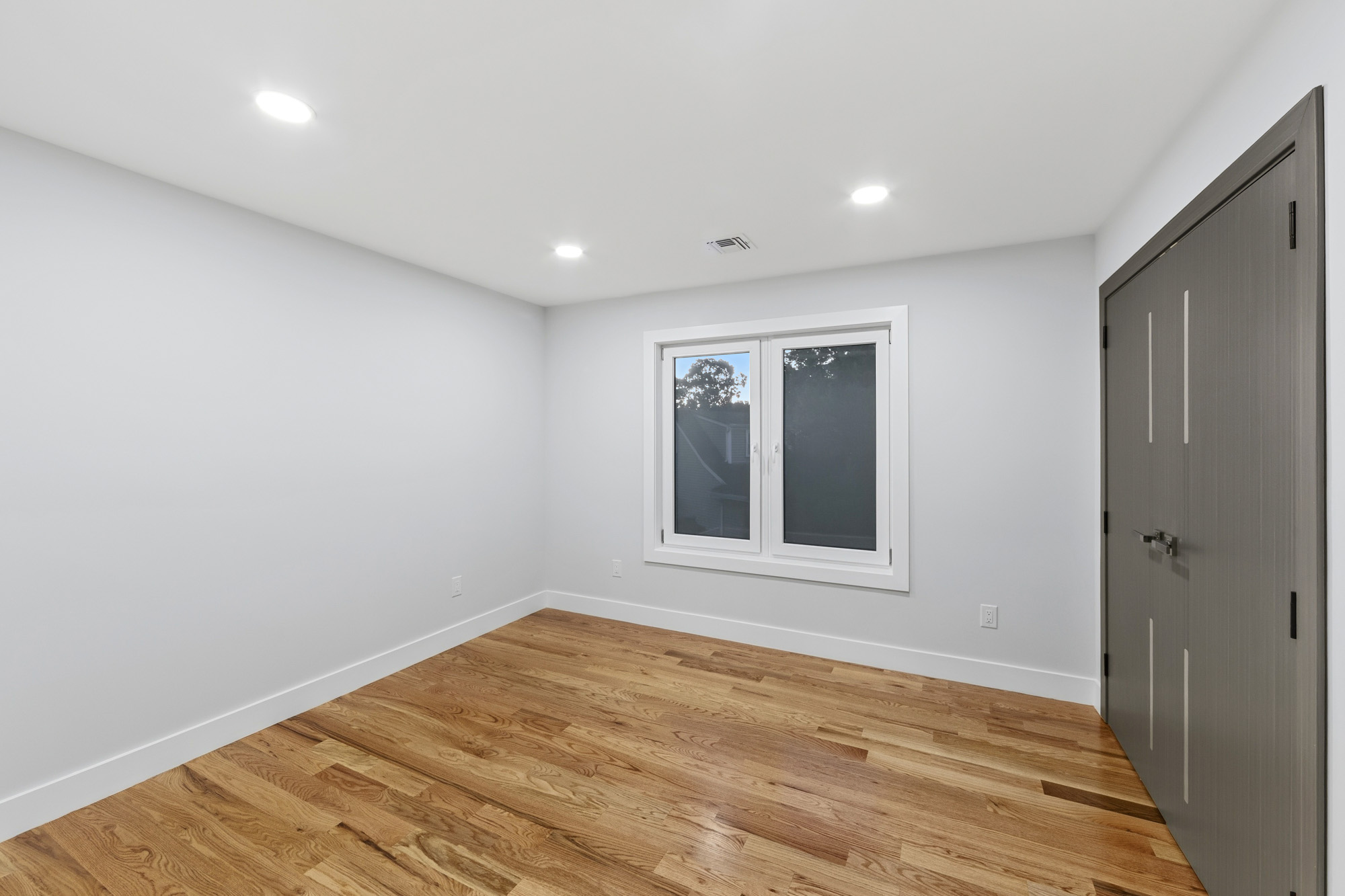  31-07 Morlot Avenue, Fair Lawn, NJ, 07410 - 物件實景