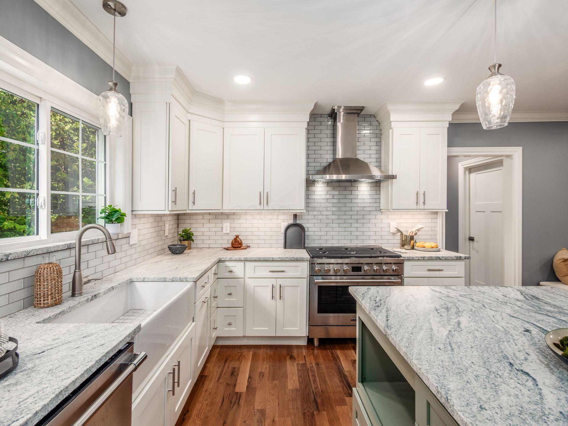 Columbus, Ohio, 43202, United States, 5 Bedrooms Bedrooms, ,4 BathroomsBathrooms,Residential,For Sale,1988321