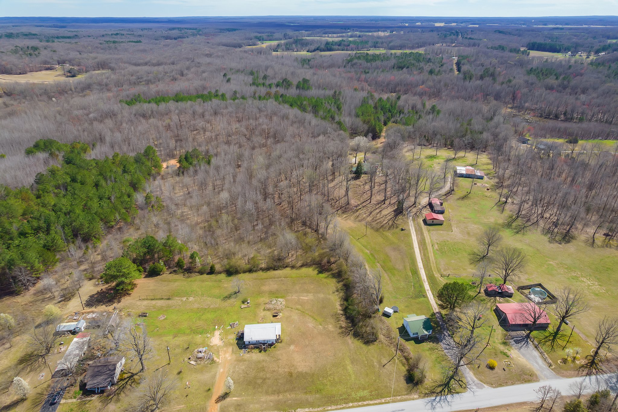 Beech Bluff, Tennessee, 38313, United States, 5 Bedrooms Bedrooms, ,3 BathroomsBathrooms,Residential,For Sale,1743753