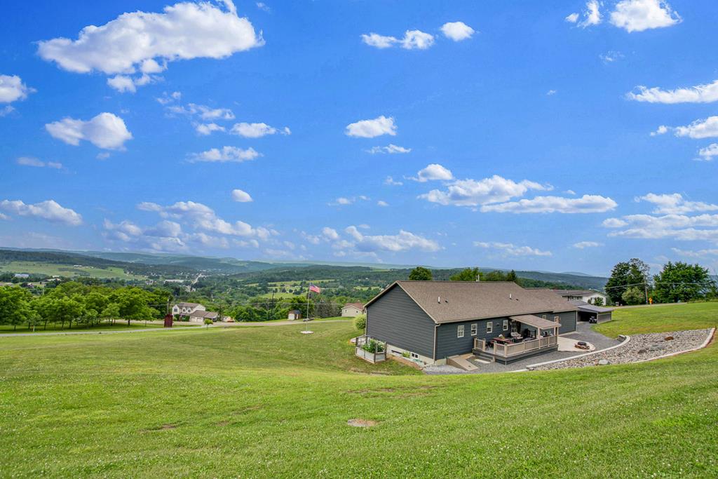 Wellsboro, Pennsylvania, 16901, United States, 3 Bedrooms Bedrooms, ,2 BathroomsBathrooms,Residential,For Sale,1921968