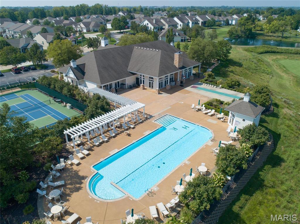Lake St Louis, Missouri, 63367, United States, 2 Bedrooms Bedrooms, ,2 BathroomsBathrooms,Residential,For Sale,1901912