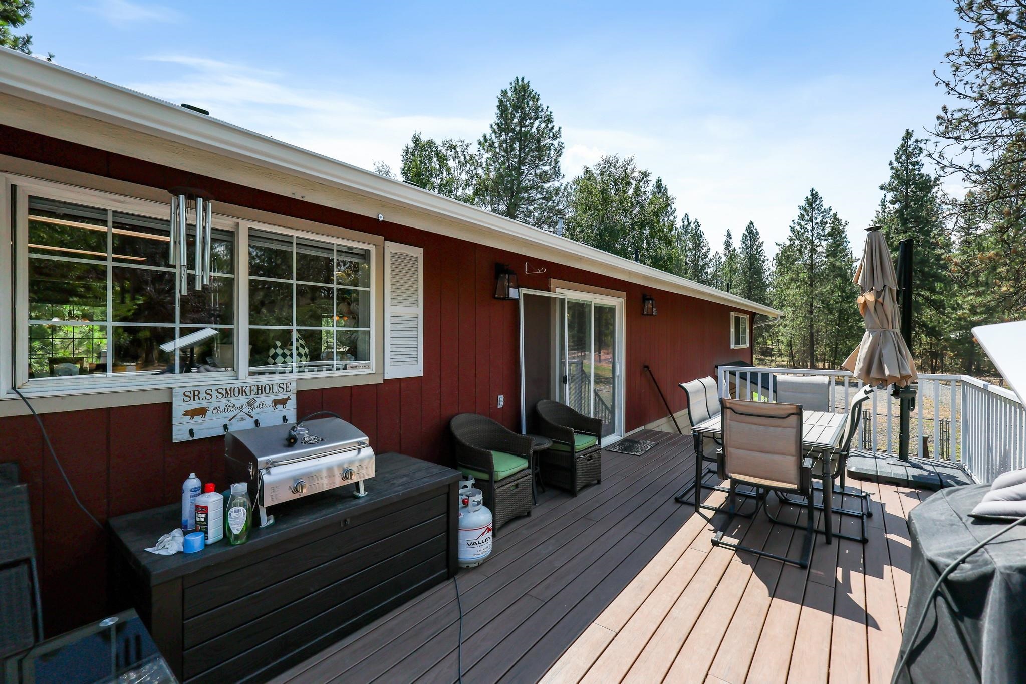 Medical Lake, Washington, 99022, United States, 5 Bedrooms Bedrooms, ,3 BathroomsBathrooms,Residential,For Sale,1901495