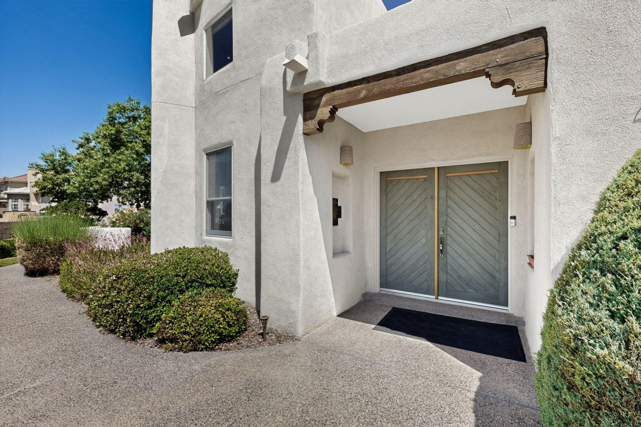 Albuquerque, New Mexico, 87112, United States, 4 Bedrooms Bedrooms, ,3 BathroomsBathrooms,Residential,For Sale,1917546