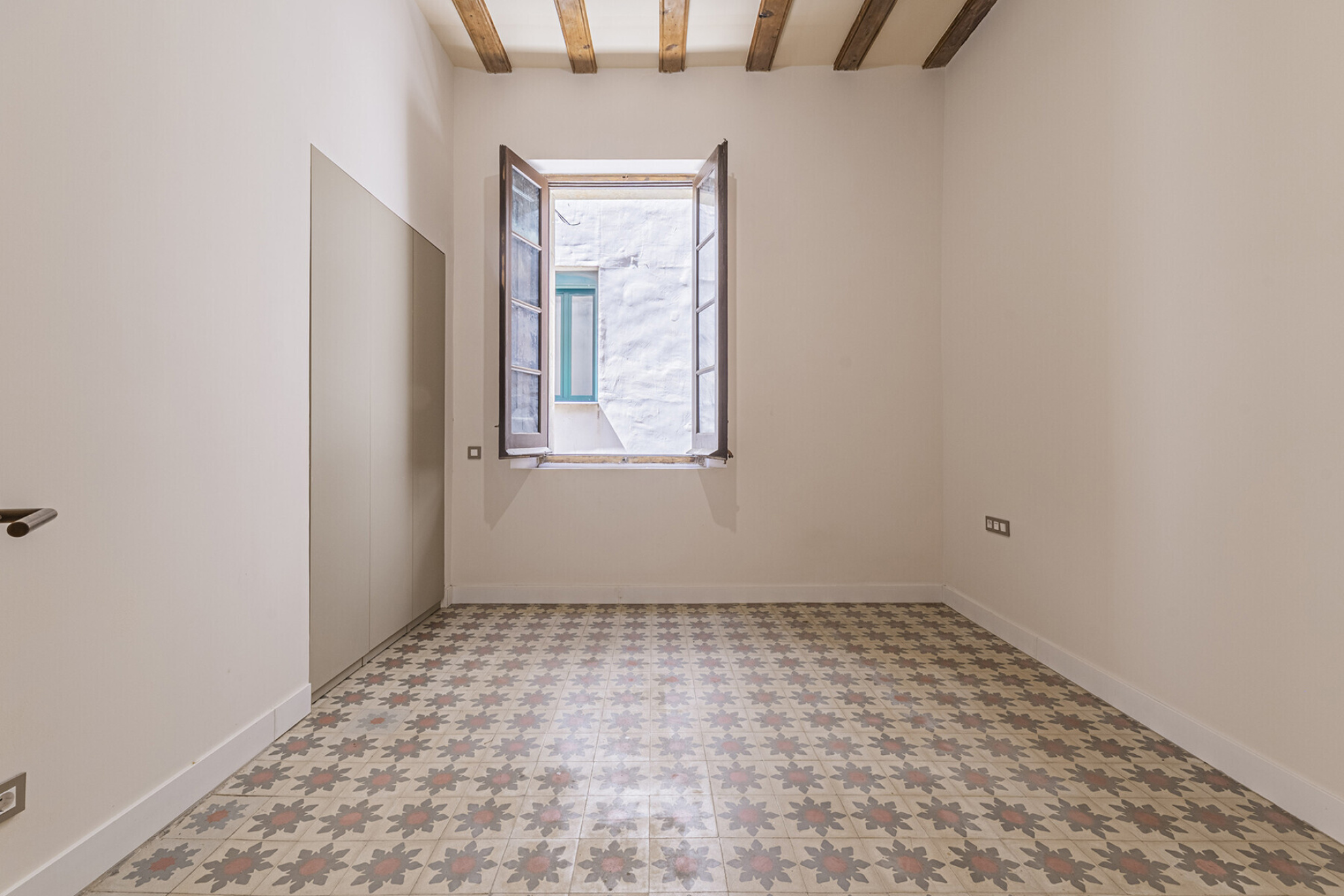  Magnificent, renovated main residence in a historic estate overlooking Port Vell - 物件實景