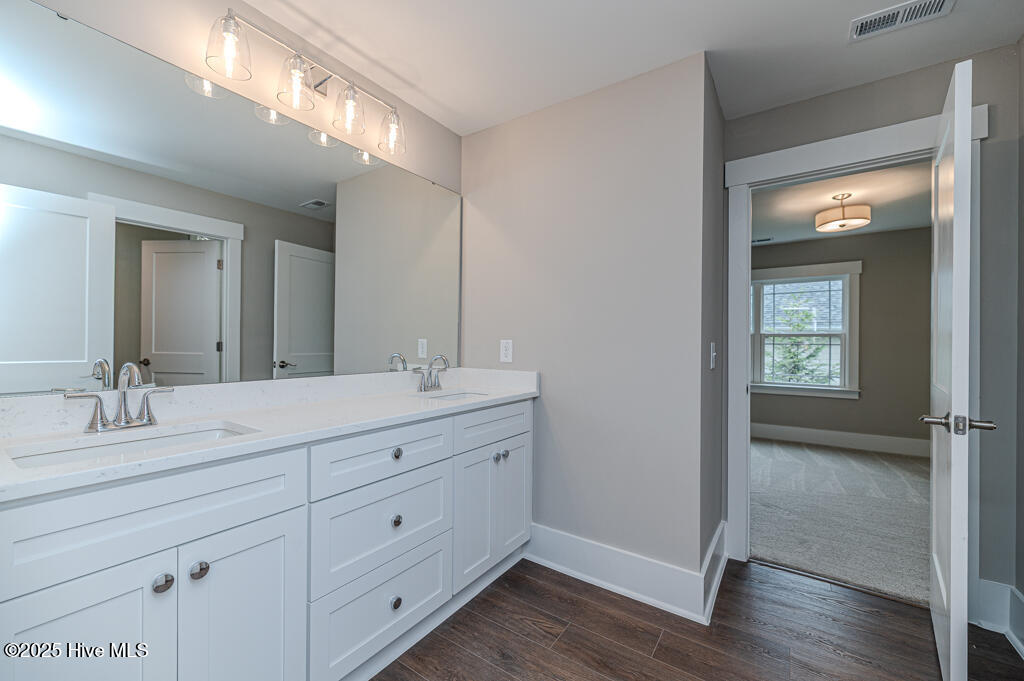 Pinehurst, North Carolina, 28374, United States, 4 Bedrooms Bedrooms, ,4 BathroomsBathrooms,Residential,For Sale,1897351