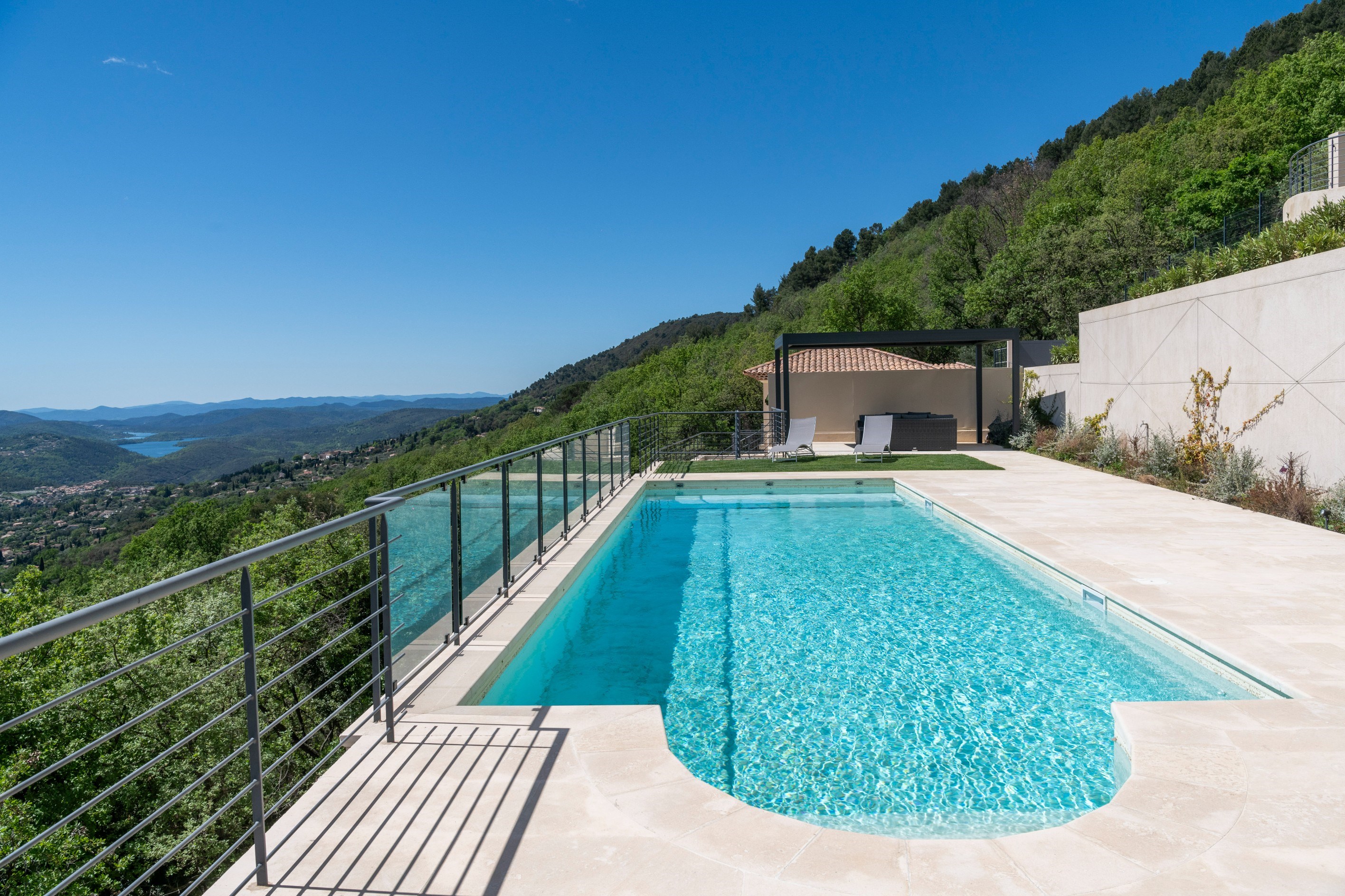  Contemporary villa with panoramic sea, lake and Estérel views in Spéracedes - 物件實景
