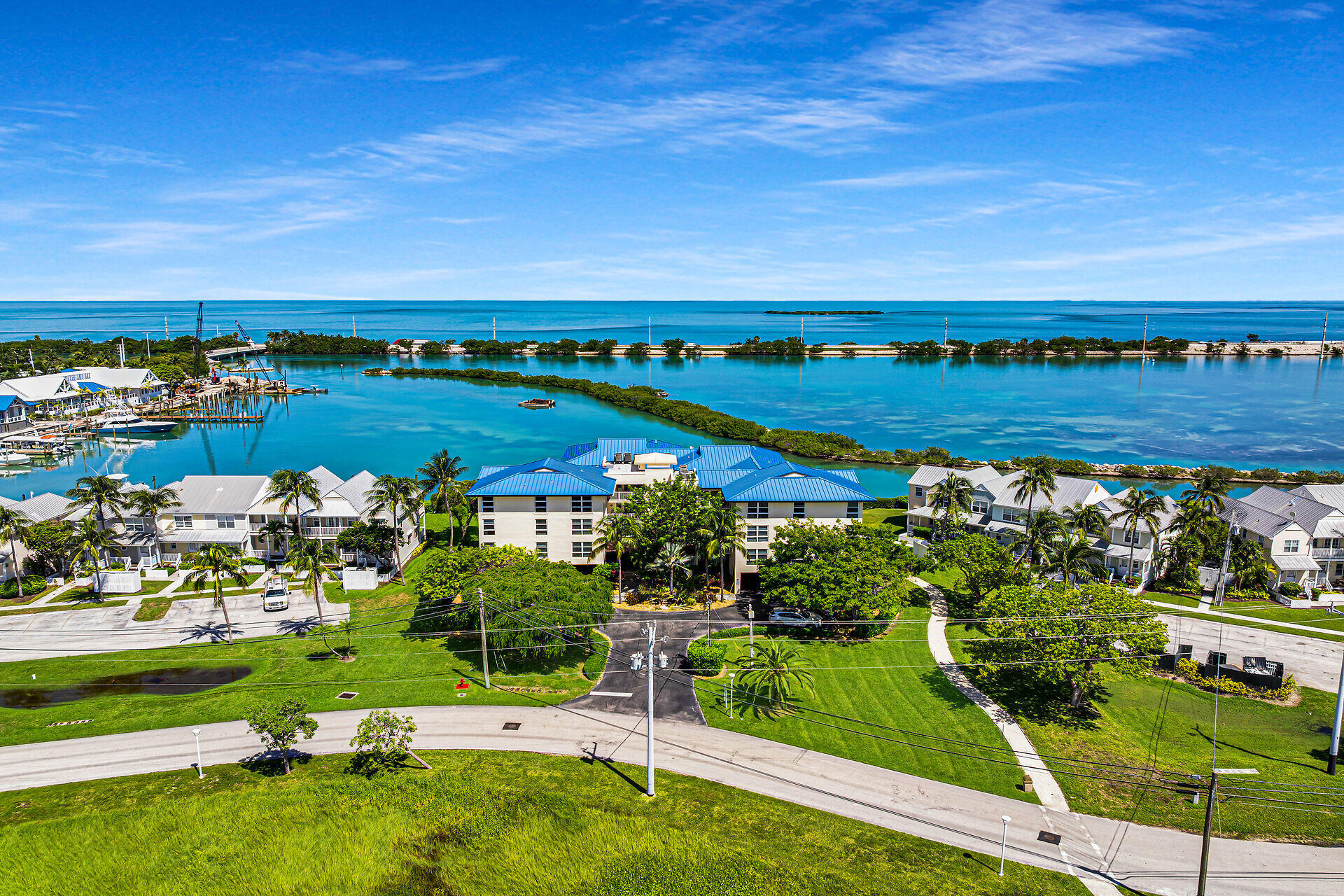 Duck, Florida, 33050, United States, 2 Bedrooms Bedrooms, ,2 BathroomsBathrooms,Residential,For Sale,1940932
