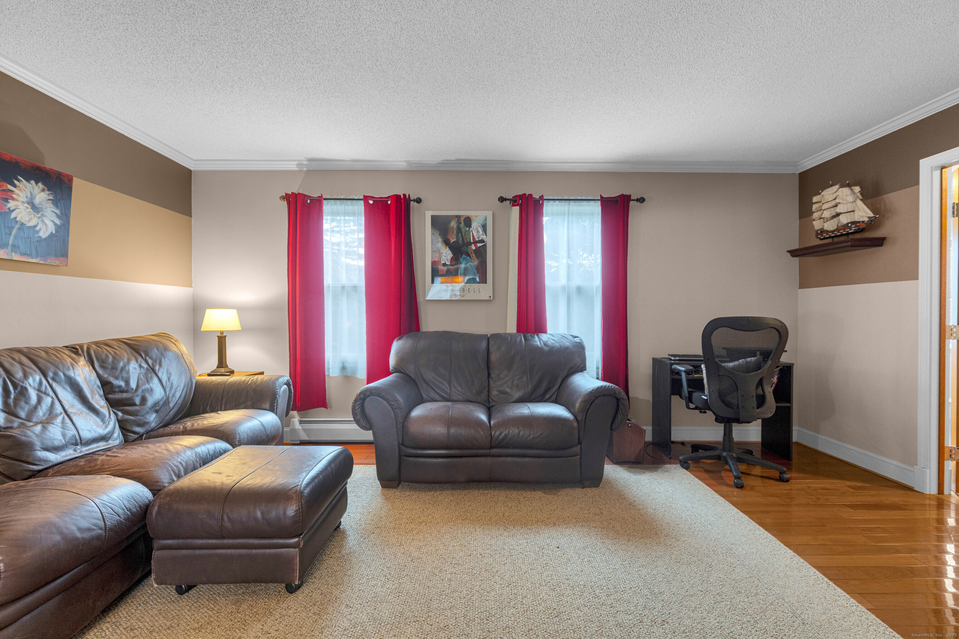 Windsor, Connecticut, 06095, United States, 4 Bedrooms Bedrooms, ,5 BathroomsBathrooms,Residential,For Sale,2000550