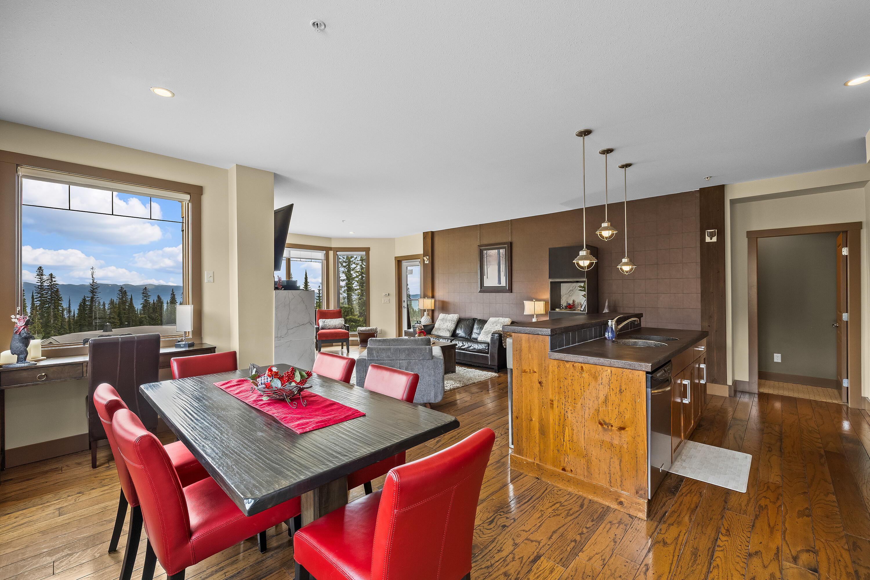  The Timbers at Big White - 物件實景