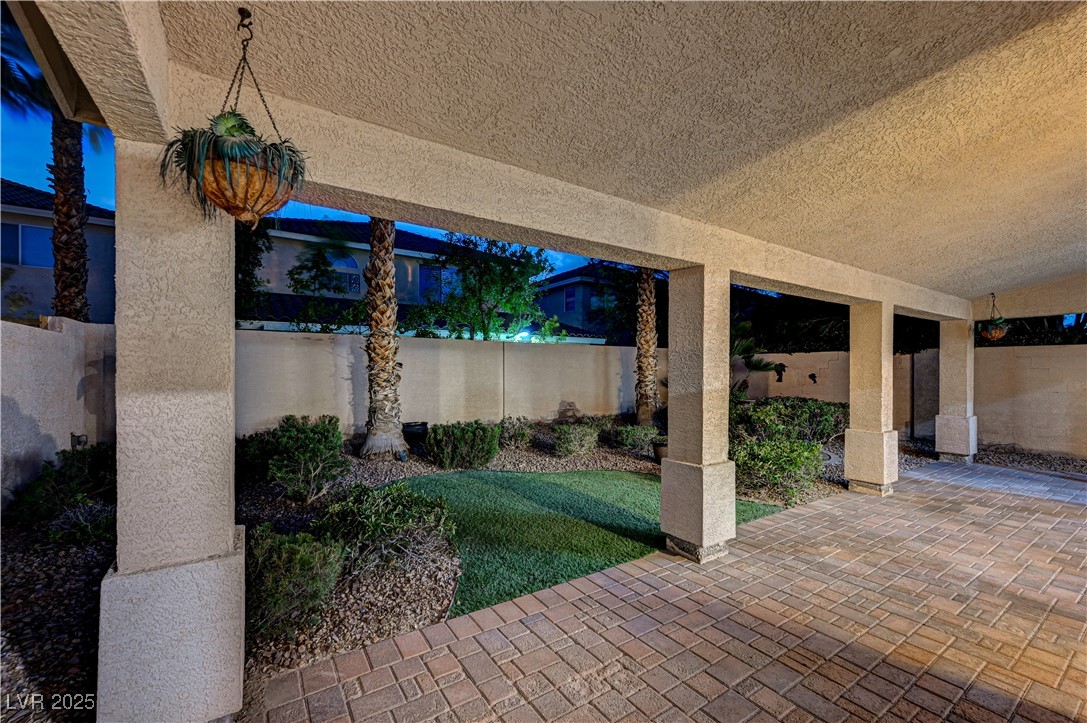 Las Vegas, Nevada, 89141, United States, 3 Bedrooms Bedrooms, ,3 BathroomsBathrooms,Residential,For Sale,1971377