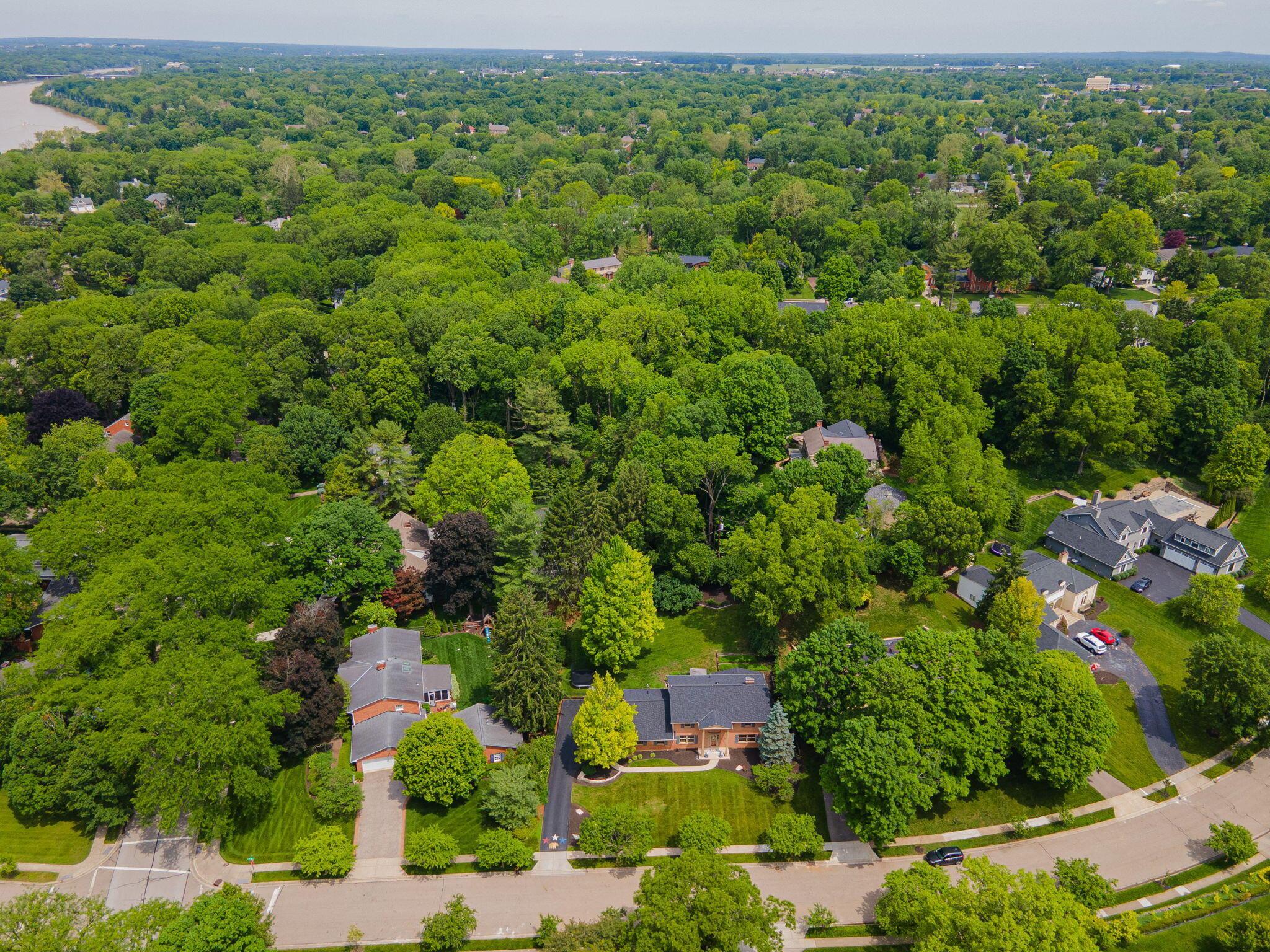  2676 Alliston Court - 物件實景
