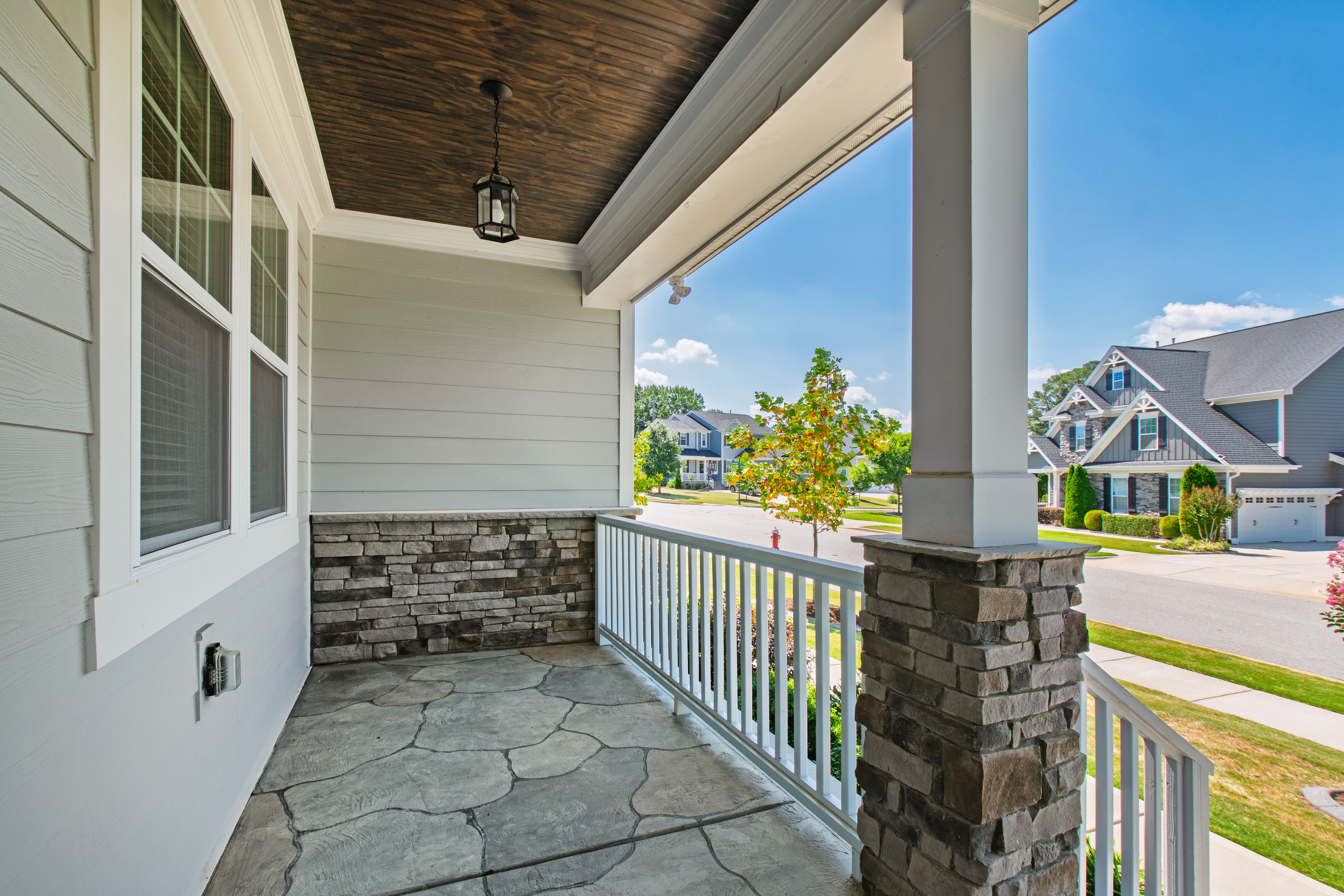  1300 Commons Ford Place, Apex, NC 27539 - 物件實景
