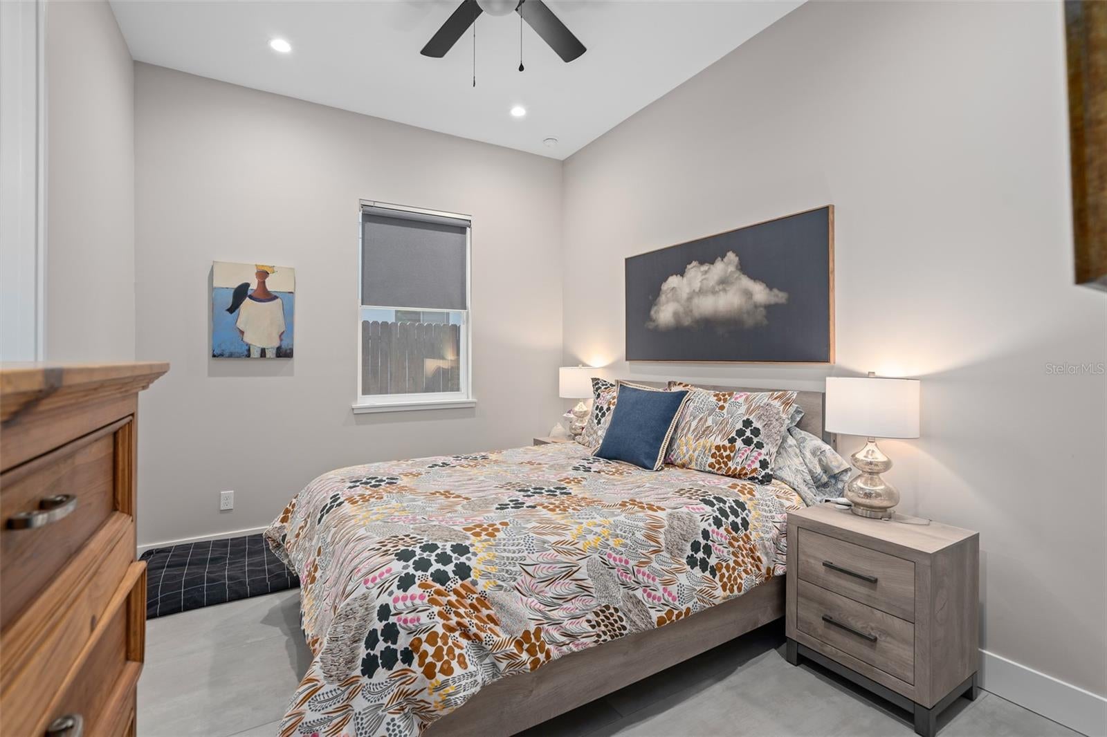 ORLANDO, Florida, 32806, United States, 4 Bedrooms Bedrooms, ,3 BathroomsBathrooms,Residential,For Sale,1978937