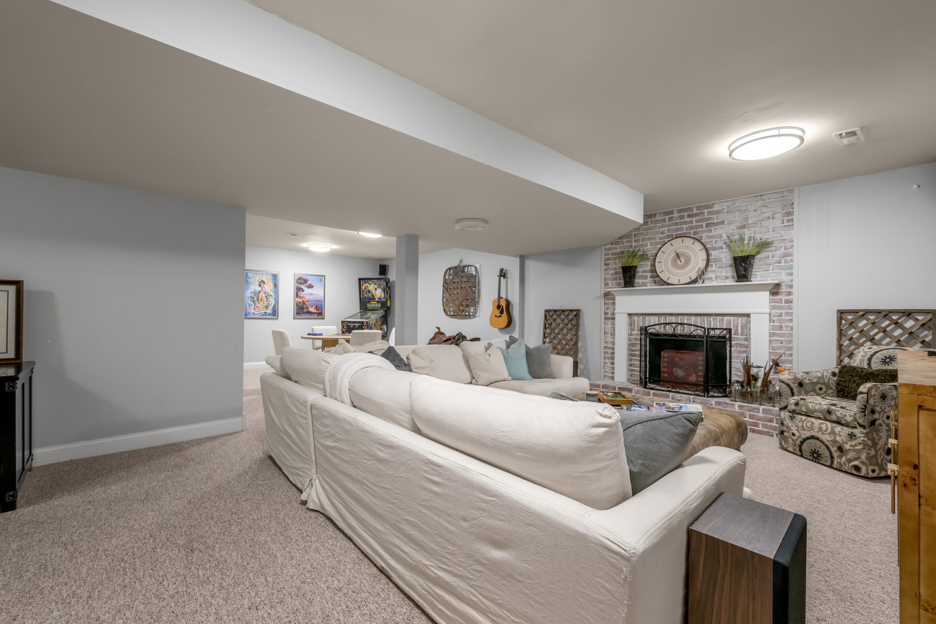  4891 Faulkirk Lane - 物件實景