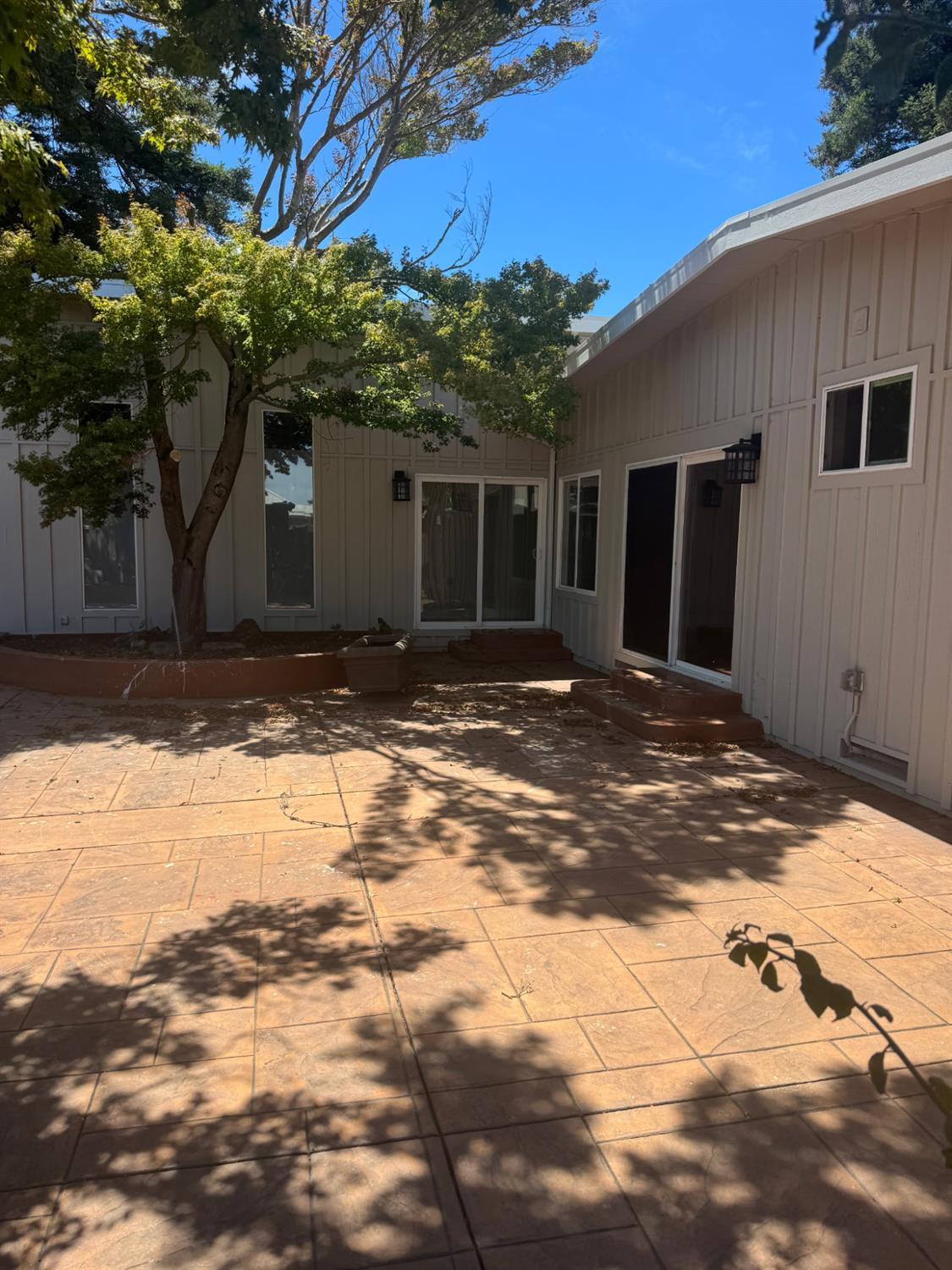 San Pablo, California, 94806, United States, 4 Bedrooms Bedrooms, ,3 BathroomsBathrooms,Residential,For Sale,1910610
