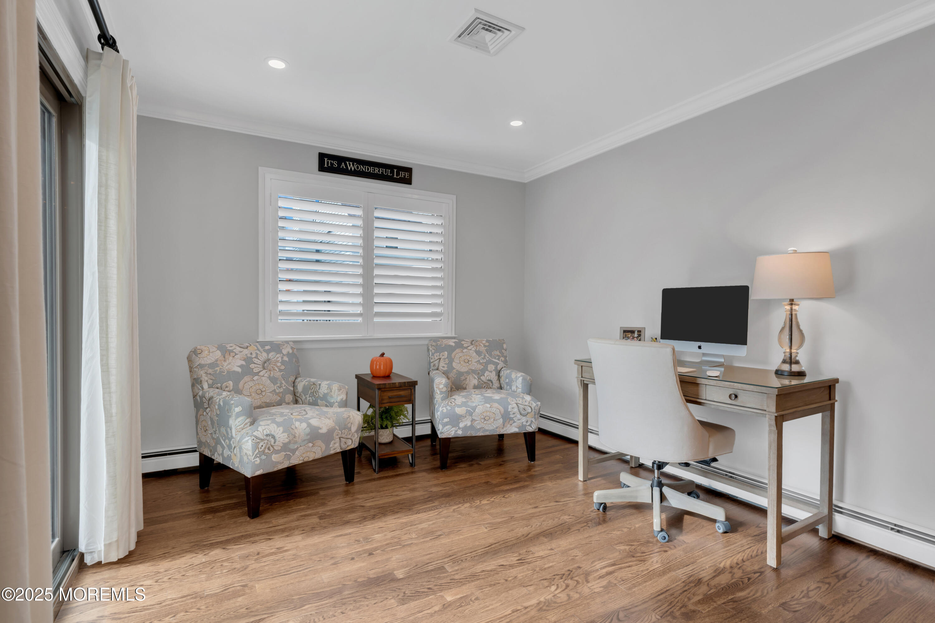 Long Branch, New Jersey, 07740, United States, 3 Bedrooms Bedrooms, ,3 BathroomsBathrooms,Residential,For Sale,1989211