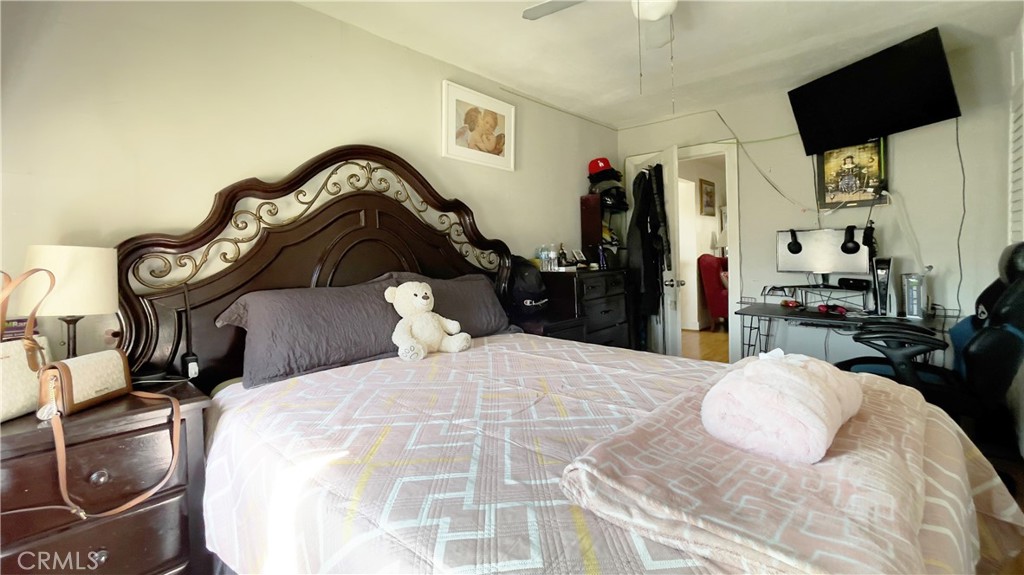 Los Angeles, California, 90065, United States, 3 Bedrooms Bedrooms, ,1 BathroomBathrooms,Residential,For Sale,1869381