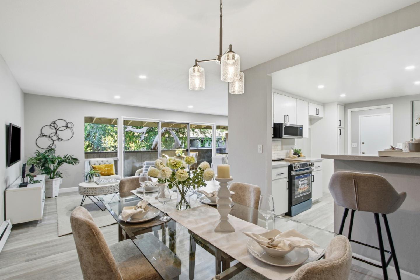 Santa Clara, California, 95051, United States, 2 Bedrooms Bedrooms, ,2 BathroomsBathrooms,Residential,For Sale,1996965