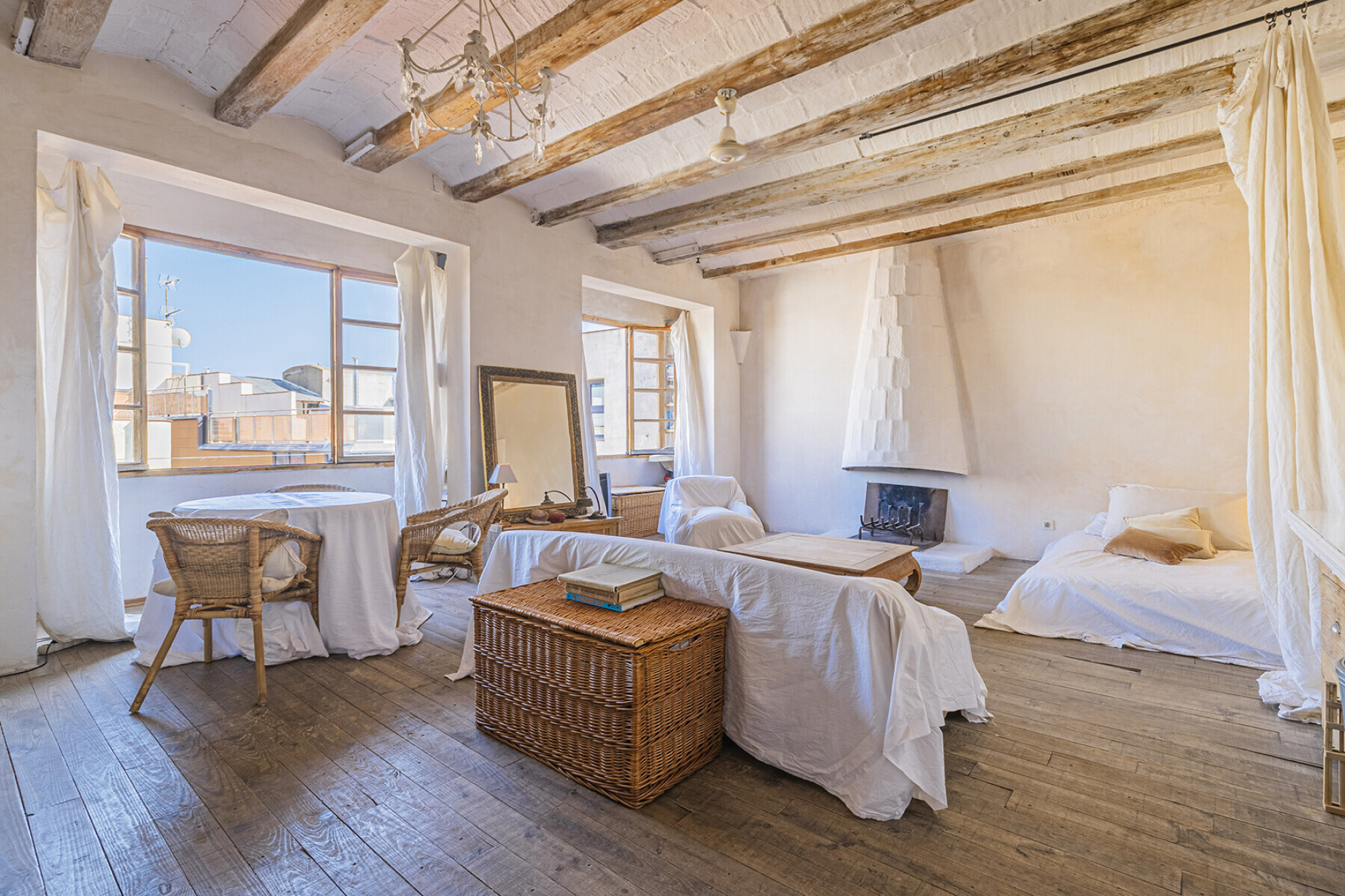  Stunning penthouse with panoramic views of the iconic Plaza Real - 物件實景