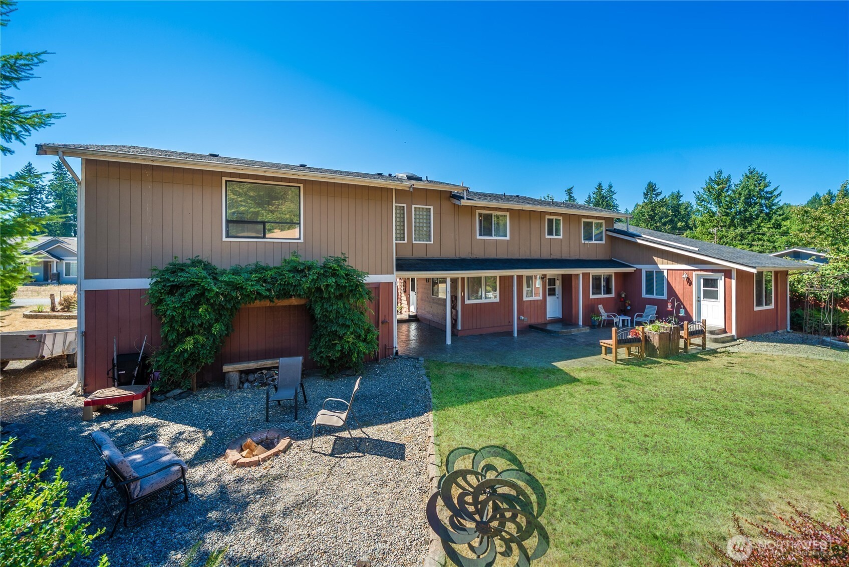 Puyallup, Washington, 98374, United States, 4 Bedrooms Bedrooms, ,2 BathroomsBathrooms,Residential,For Sale,1987950