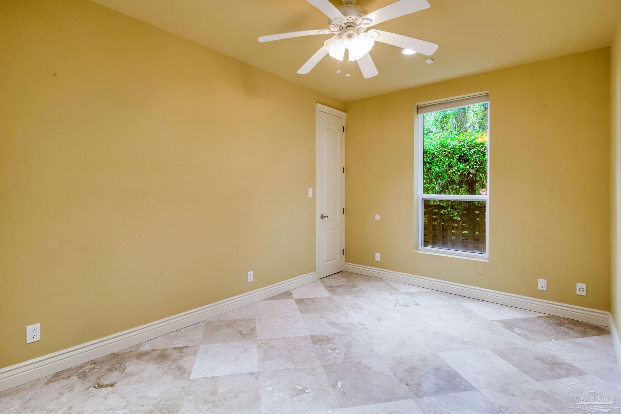 Pensacola, Florida, 32504, United States, 3 Bedrooms Bedrooms, ,4 BathroomsBathrooms,Residential,For Sale,1893551