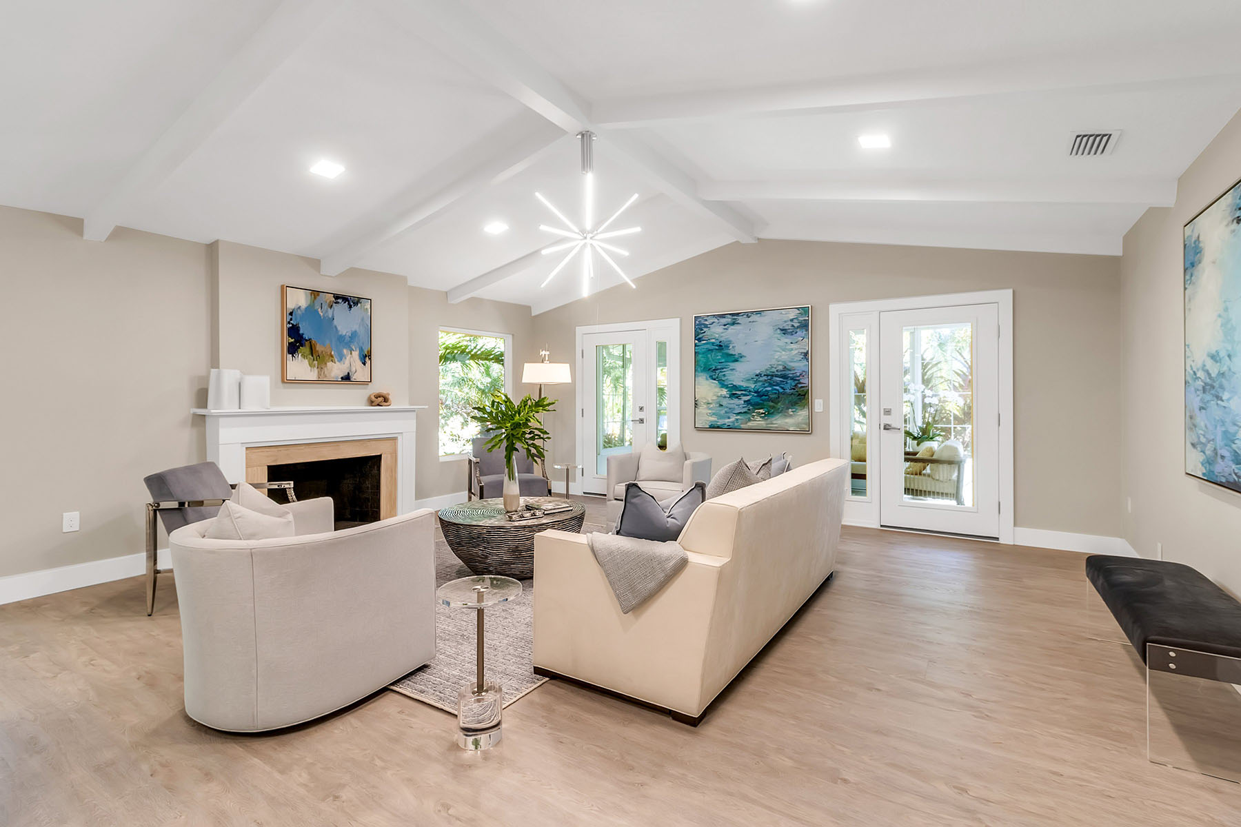  JOHNSON ESTATES - 物件實景