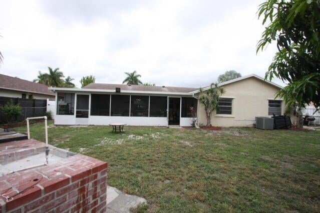 Lake Worth, Florida, 33463, United States, 4 Bedrooms Bedrooms, ,2 BathroomsBathrooms,Residential,For Sale,1928734