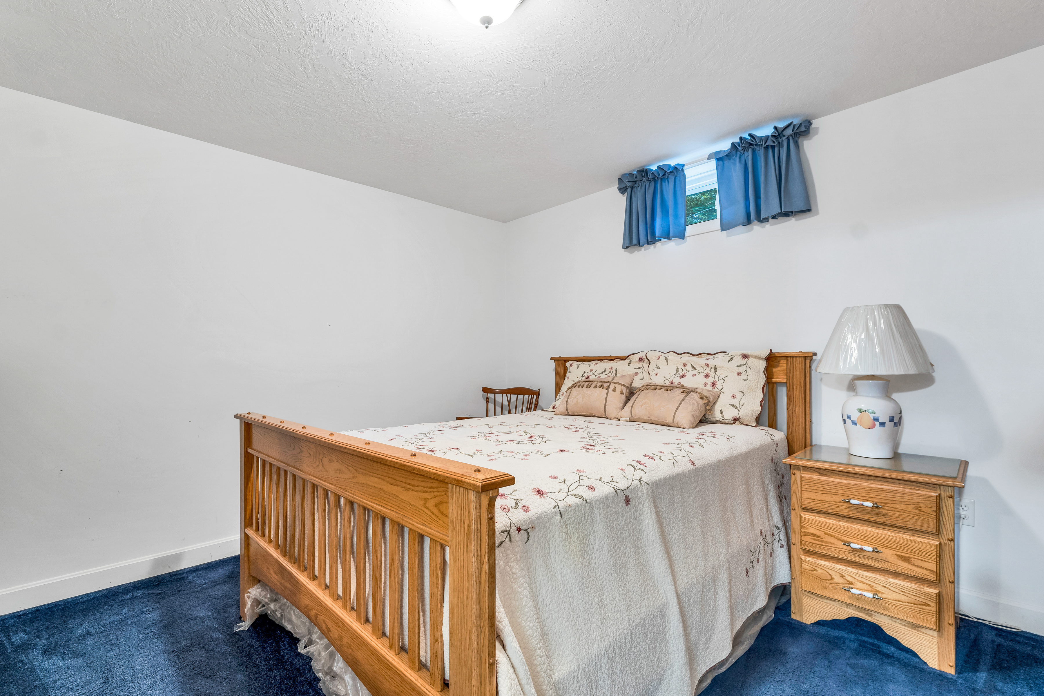 Sanbornton, New Hampshire, 03269, United States, 4 Bedrooms Bedrooms, ,2 BathroomsBathrooms,Residential,For Sale,1977534