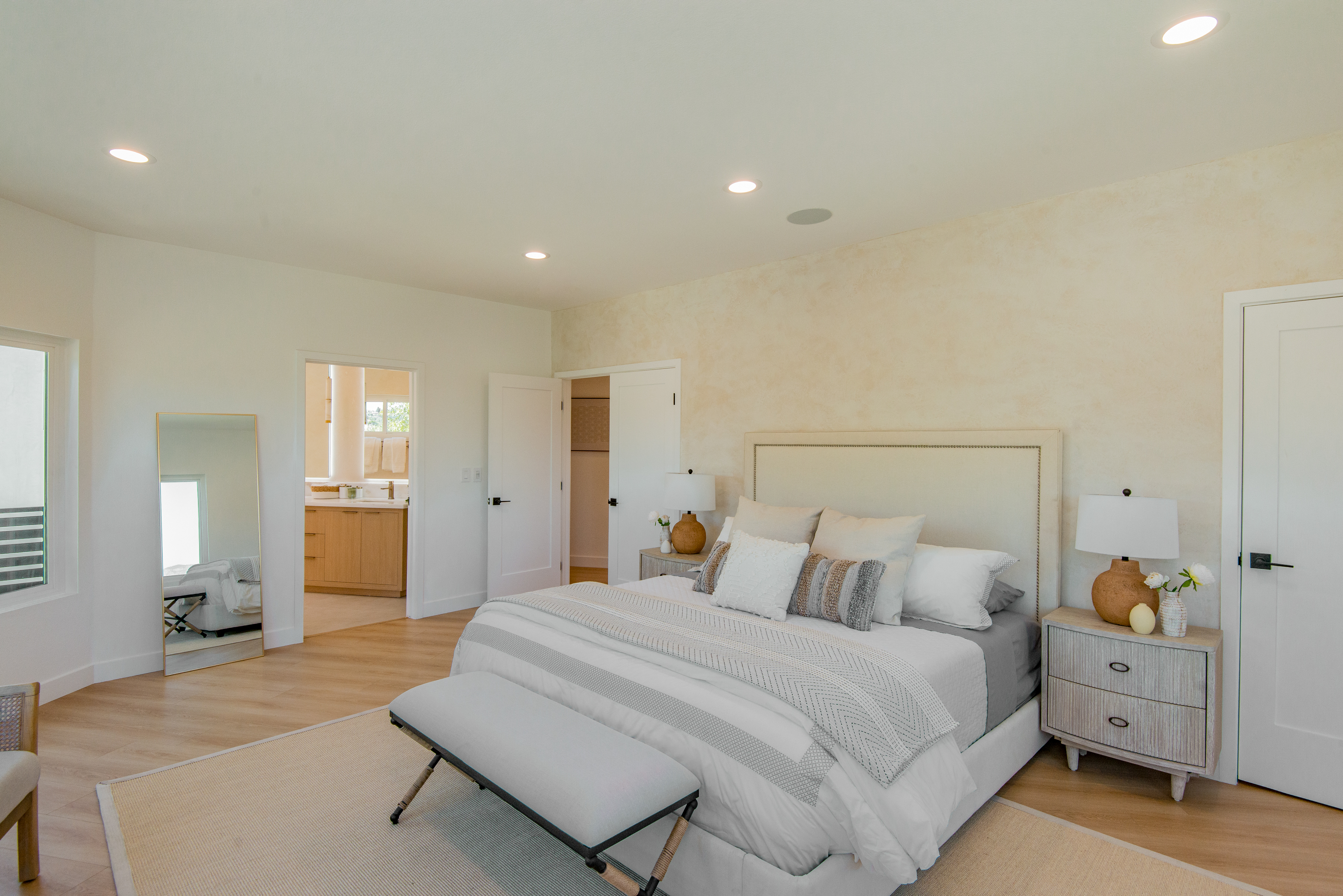  4211   Nogales Dr - 物件實景