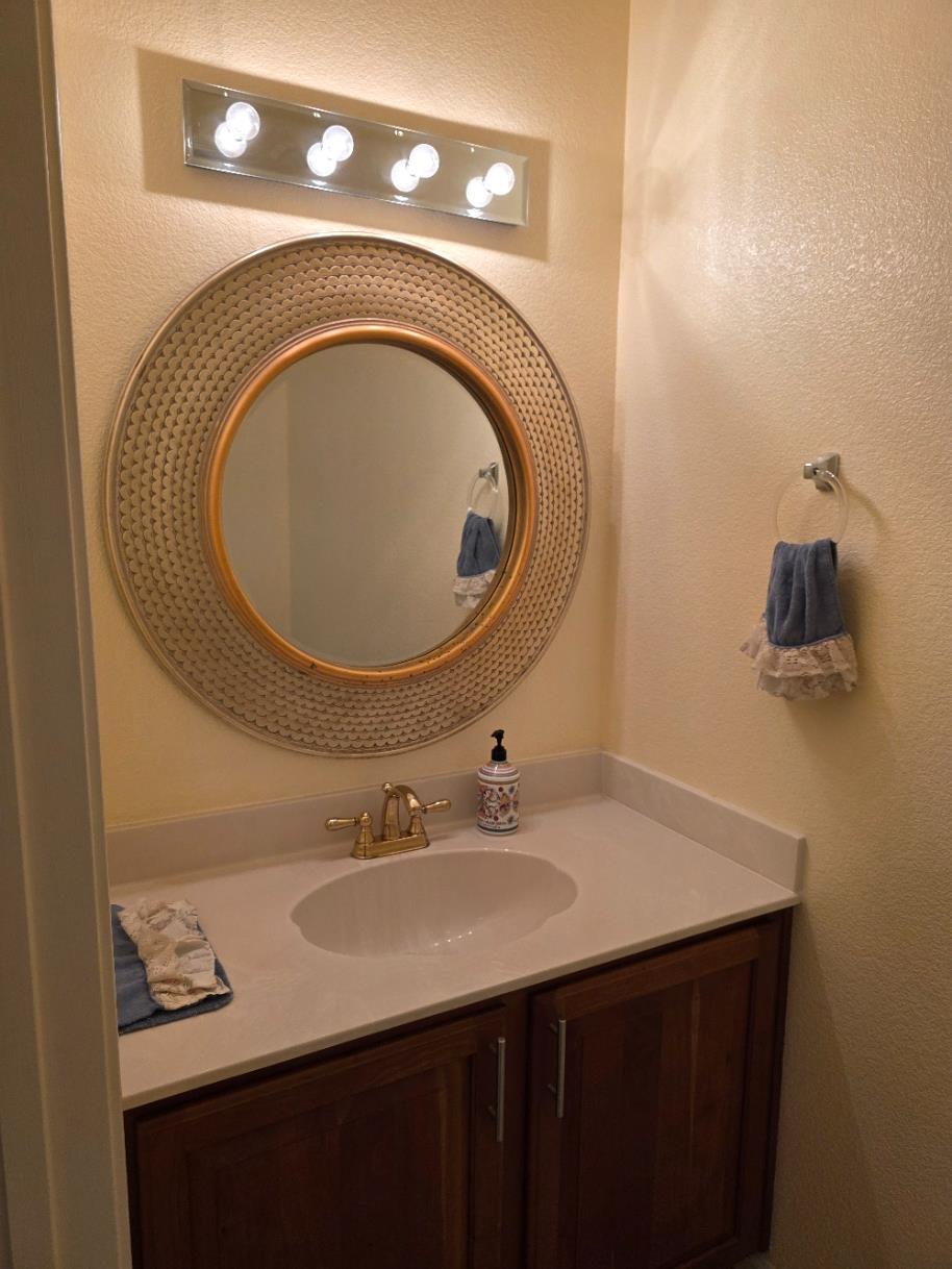 Lincoln, California, 95648, United States, 2 Bedrooms Bedrooms, ,3 BathroomsBathrooms,Residential,For Sale,1996644